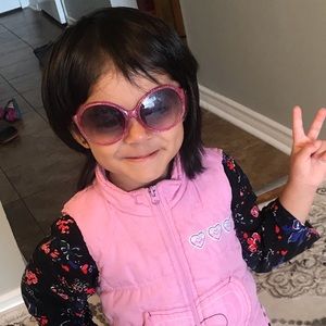 Meet your Posher, Sahar